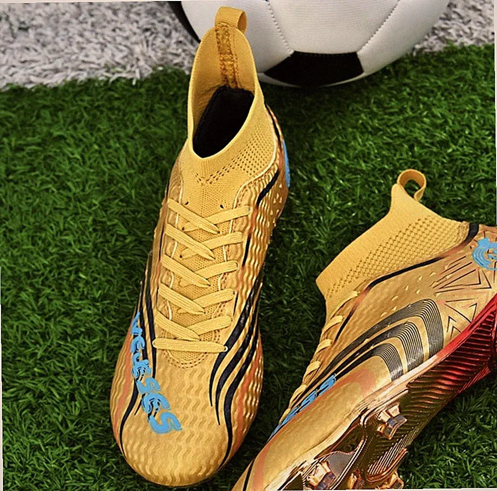 Soccer cleats Gold 6.5