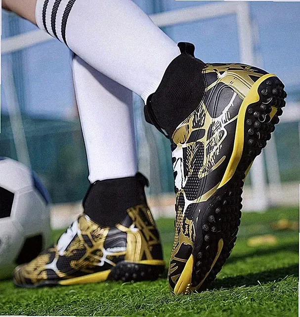soccer cleats indoor size 8 men