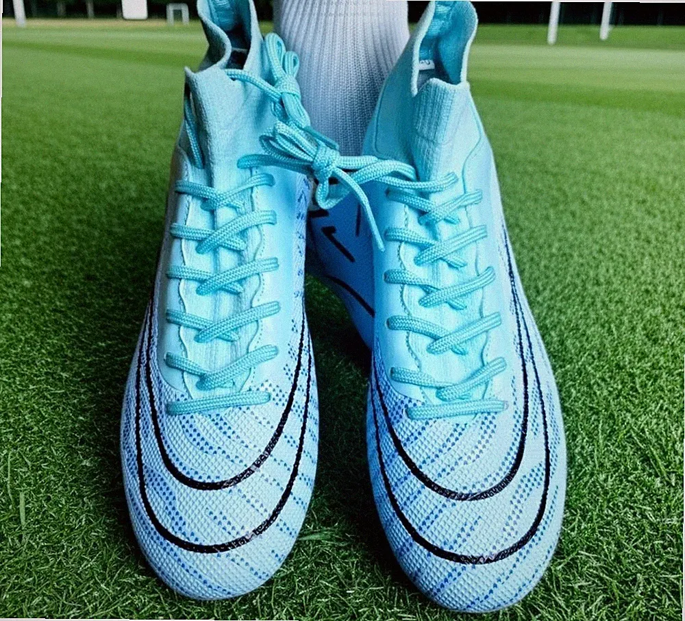 Soccer Cleats Men Size EU 45 US 11.5