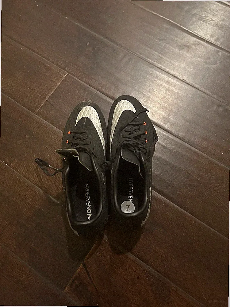 Soccer Cleats size 7 mens