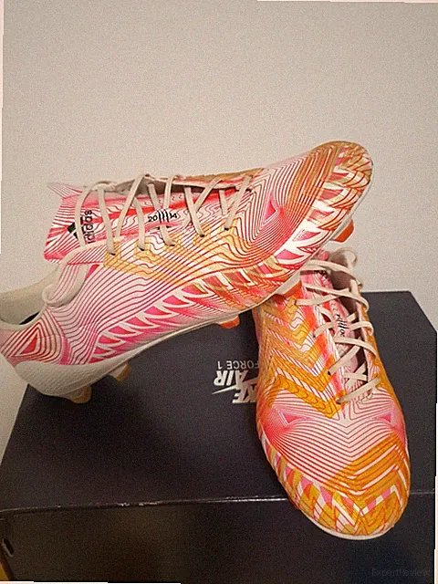 Soccer cleats size 8.5 mens