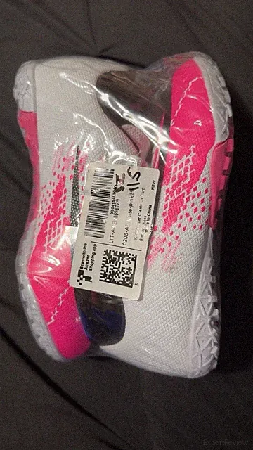 Soccer Cleats Turf Kids Size 11.5 White/Pink New