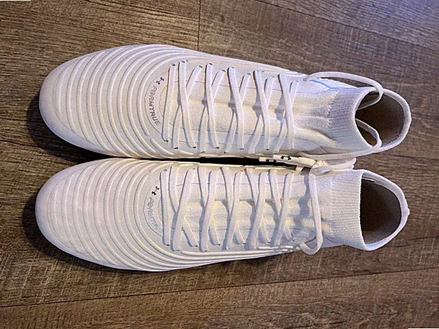 Soccer Cleats Under Armour Size 11