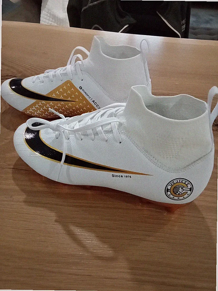 beginner soccer cleats