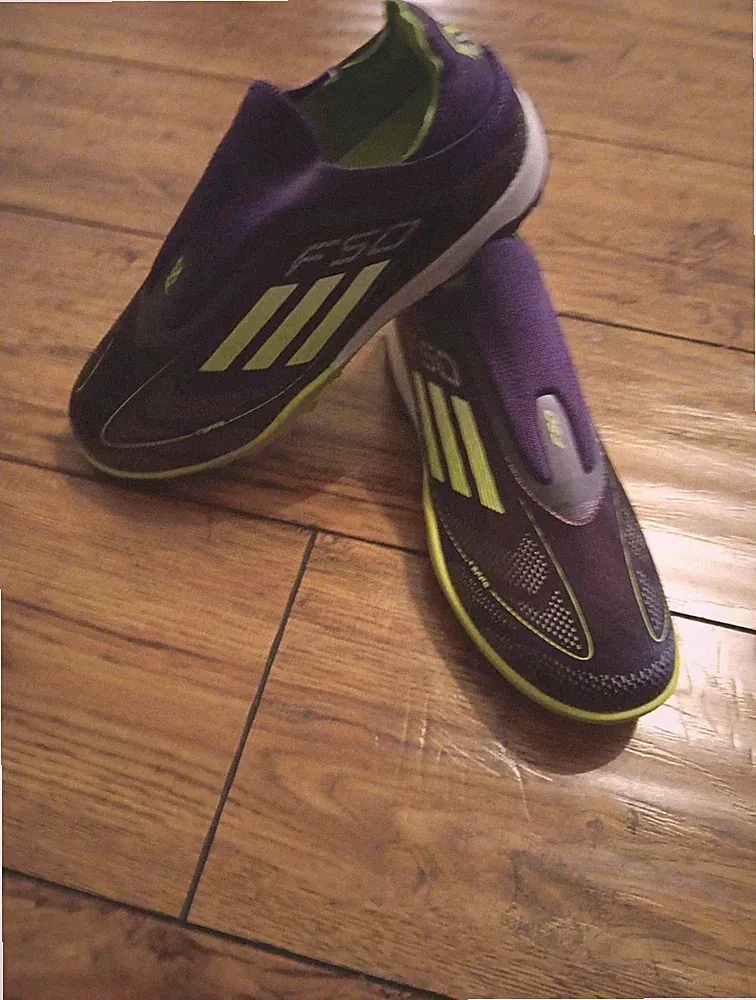 Soccer Shoes F50 Size 5 Women Elite Cleats Purple T2