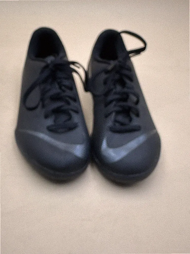 Soccer Shoes For Kids,size 2 Y Indoor Nike Mercurial Black