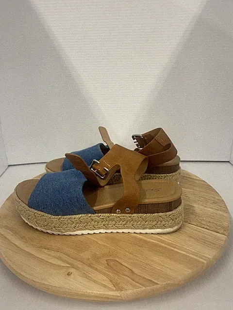 Soda Topic Open Toe Buckle Ankle Strap Espadrilles Flatform Wedge Casual Sandal
