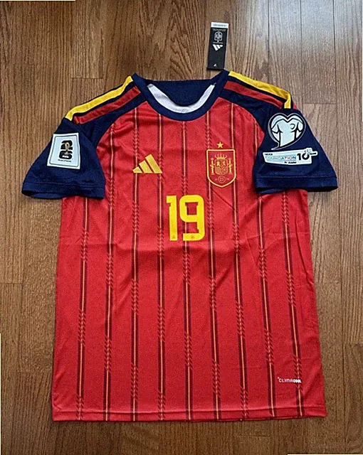Spain Home Soccer Jersey Lamine Yamal #19 World Cup 2026
