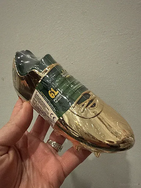 SUPERGOAL GOLD Cleat Shoe Capsule - Lot Of 8