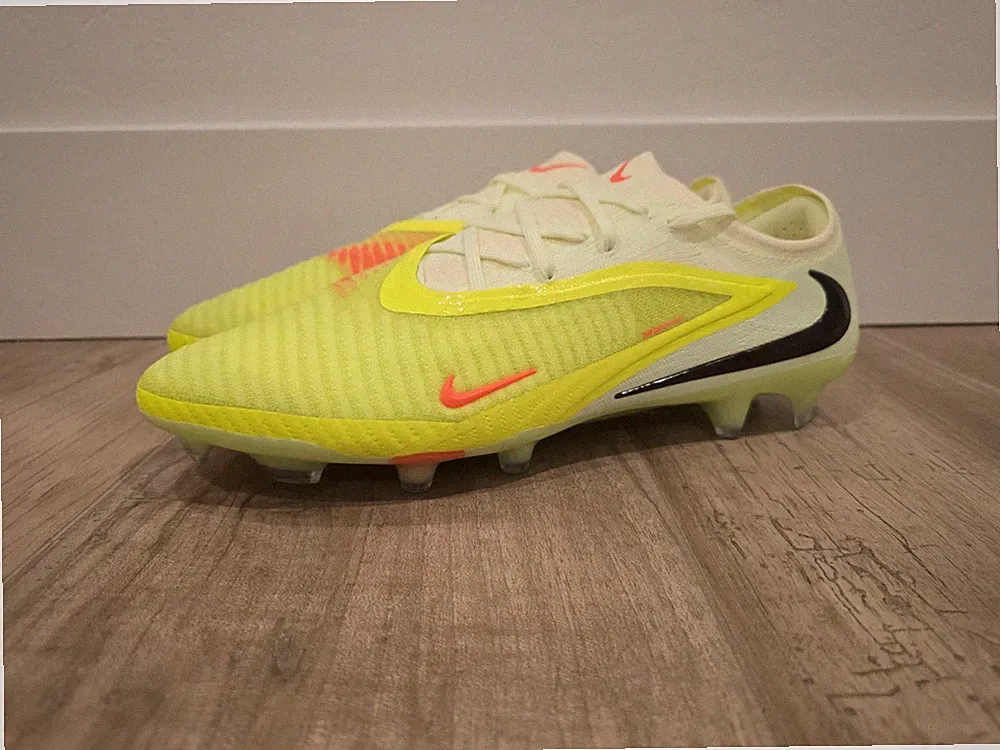 SZ 12...NIKE PHANTOM 6 LOW ELITE FG SOCCER CLEATS MENS...NEW...HJ2146-801