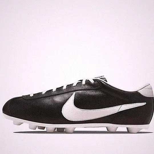 The Nike 1971 FG Black Men's Size 9 Soccer Cleats DC9964-010