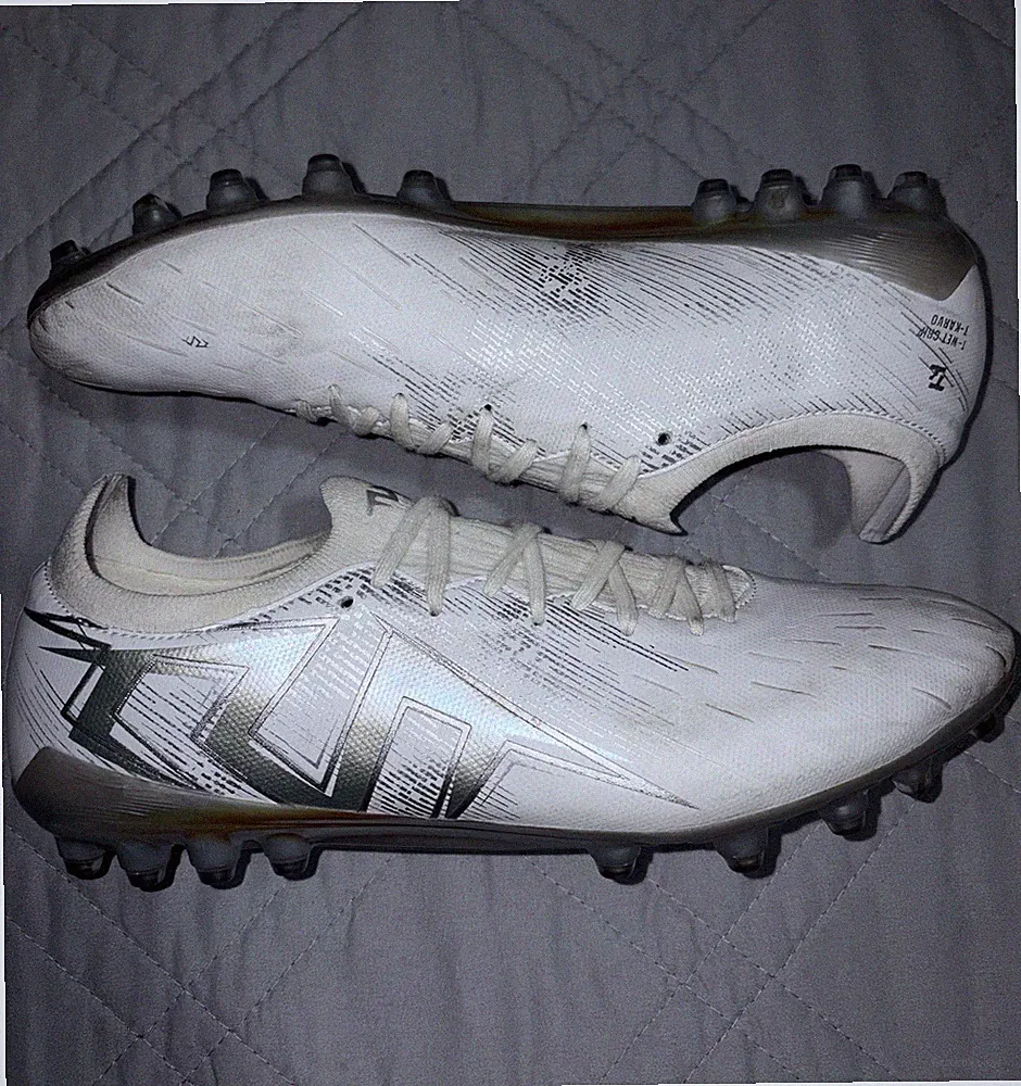 TLSS Striker AG/MG Soccer Cleats Size 8 US Men’s White Grey