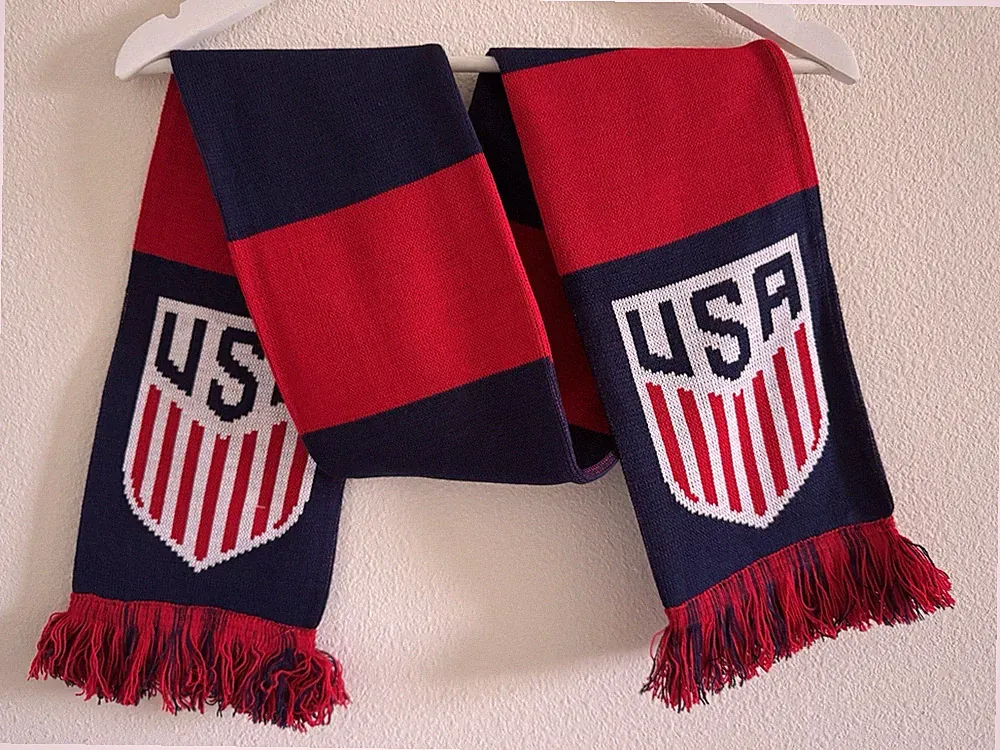 U.S. Soccer Ruffneck Double Knit Scarf New, Great For FIFA games