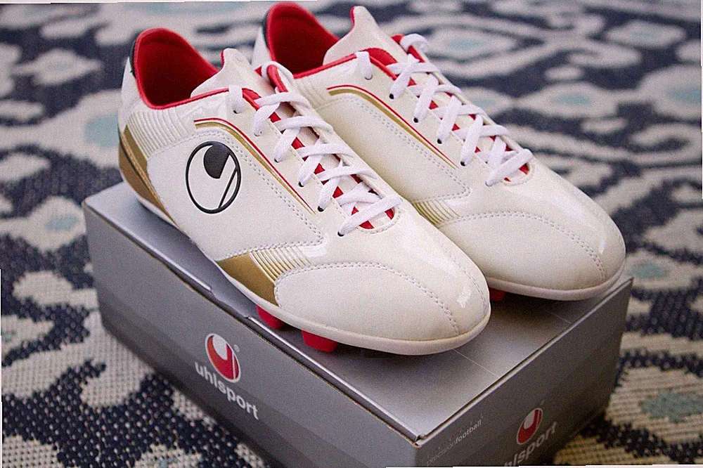 soccer cleats boys