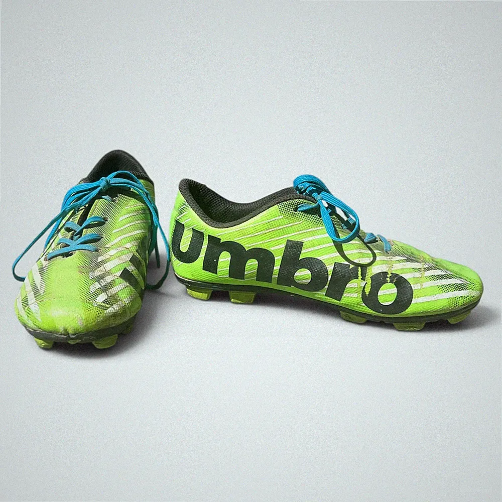 Umbro Kids Soccer Cleats, Bright Green, Pre-Owned, Size 1.5