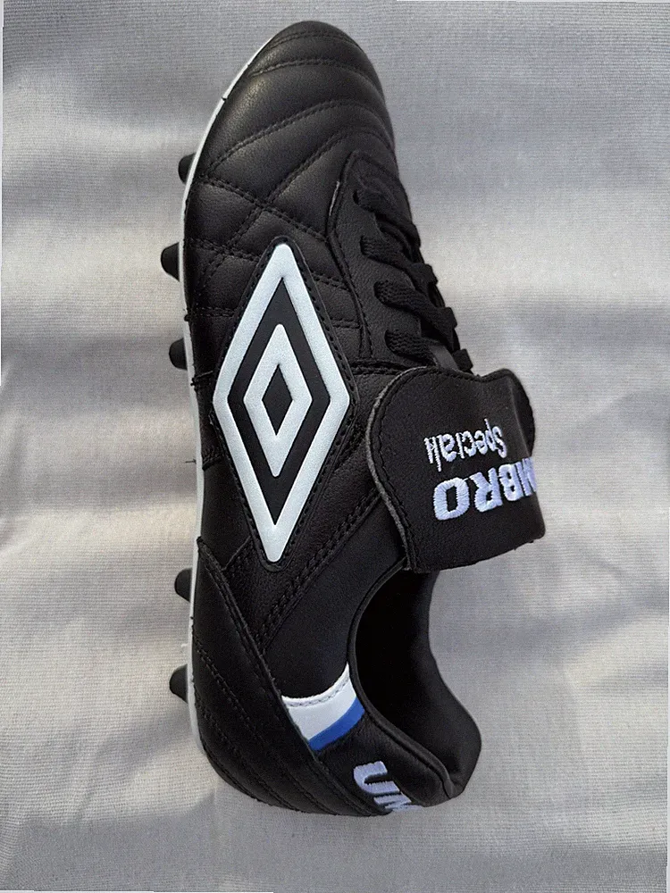 Umbro Men’s Speciali Pro 24 Firm Ground Soccer Cleats | Goat Leather Size 7