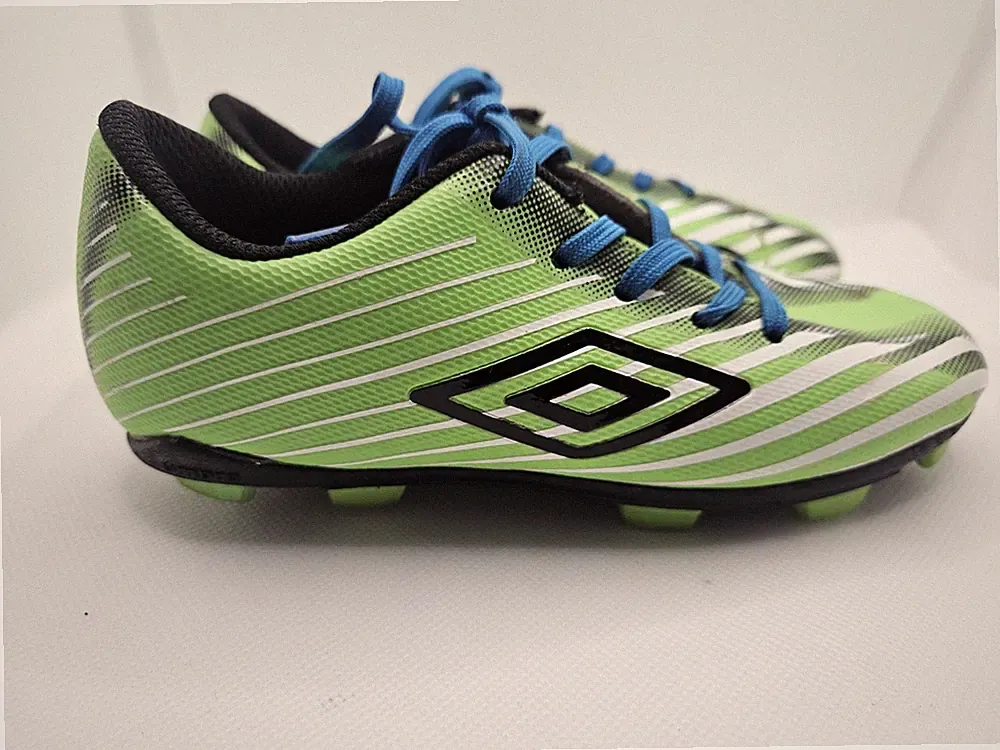 Umbro Soccer Cleats Youth Football Boots Synthetic Material Sz 11k