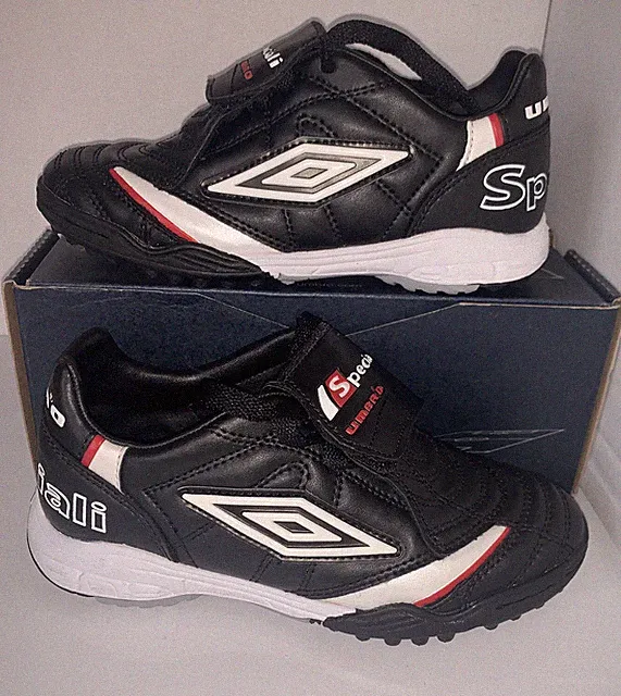 Umbro Speciali 07 LGE TF Jr turf soccer shoes blk/wht 887056-137