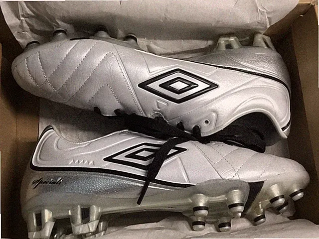 Umbro Speciali 4 PRO Soccer Cleats boots Like Tiempo Legend Copa King