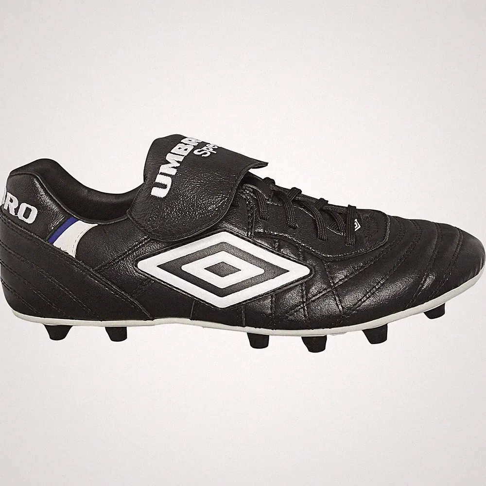 Umbro Speciali 98 Maxim V22 FG Soccer Cleats, Black/White, 10