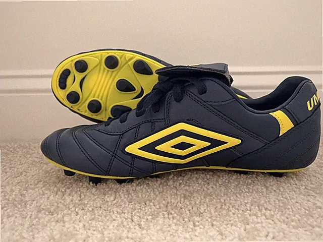 Umbro Speciali 98 Pro Navy/Yellow Soccer Cleats FG GL Size 10.5 NWT