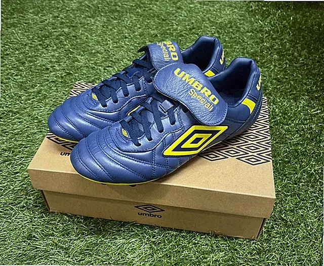 Umbro Speciali Pro 24 FG Soccer Cleats Leather Navy Yellow 86591U-MLL Mens Sz 9