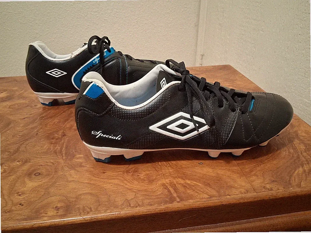 UMBRO SPECIALI PRO FG BLACK 80522U-YW5 US 11 EU 45 SOCCER FOOTBALL CLEATS