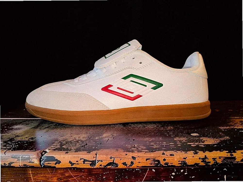 Umbro UMBRO-TX White Red and Green Indoor Soccer Sneakers