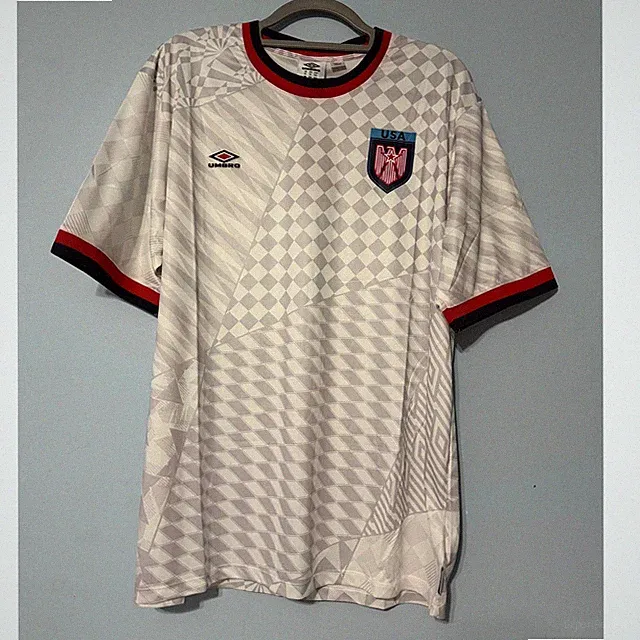 Umbro USA Soccer Jersey Men's XL White Grey Geometric Pattern Short Sleeve 2273
