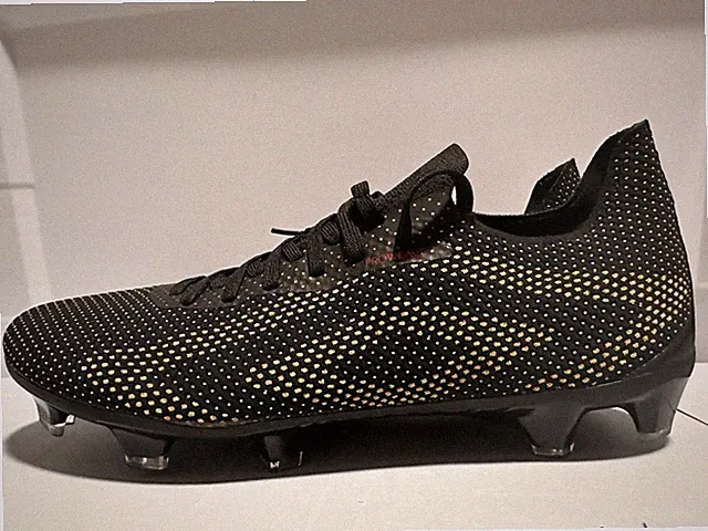 UMBRO Velocita Matrix Premier FG Soccer Men's US 11.5 Black/Gold PRO-WEAVE