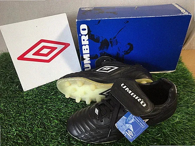 UMBRO VINTAGE " WEMBLEY LE" UK8.5/US9.5/EUR42.5/27cm NEW UNUSED WITH OG BOX