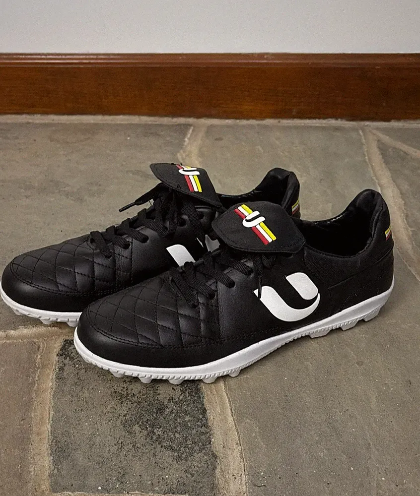 Umpiro Pro Referee Shoes Mens Size 10 Soccer Ref Cleats Turf White Sole