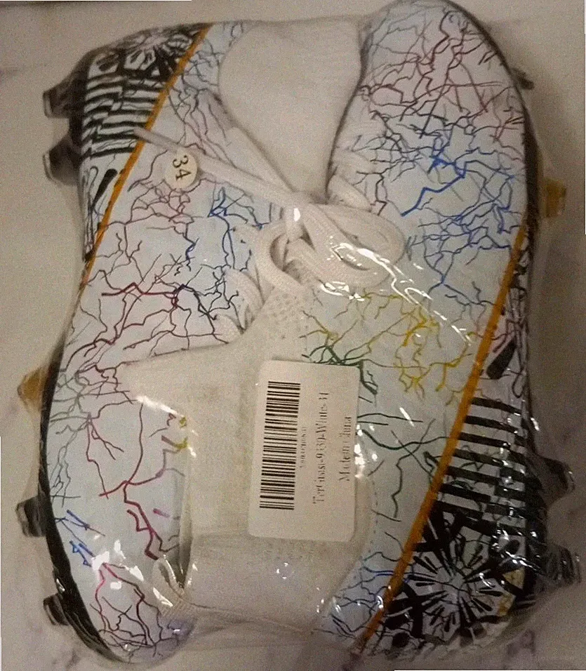 Unbranded Kids Soccer Cleats Shoes Crackle Design Lace-up Size 34 US 2.5/3 New