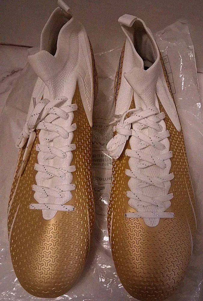 Unbranded Men's Soccer Cleats Shoes Gold Lace Up Size EU 46/US 12 New