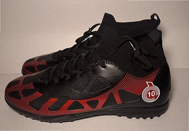 Unbranded Soccer Shoes Cleats Crushed Studs Training Black Red Size EU 42 NEW