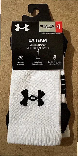 Under Armor Cushioned Crew Socks Youth White Size 13.5-4.5 UA Team