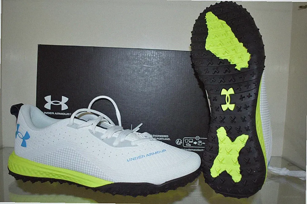 Under Armour Turf
