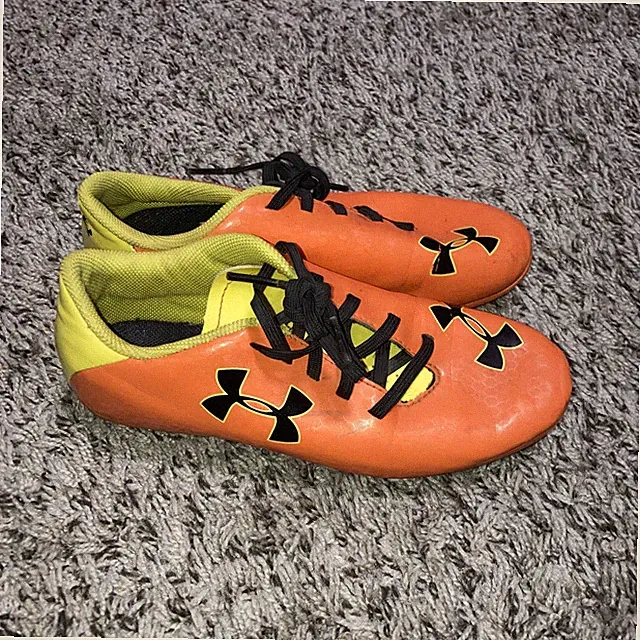 Under Armour Cleats 1.5Y Blur Flash III Sneakers Lace Up 1235635-863 Orange