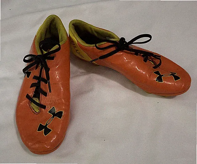 Under Armour Cleats 4.5Y Blur Flash III Lace Up Orange