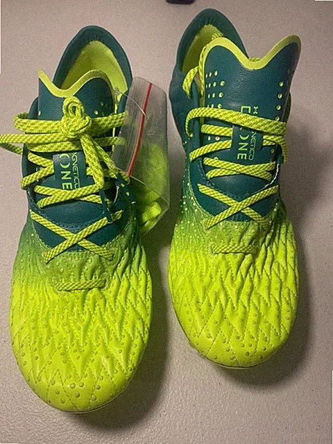 Under Armour Clone Magnetico Pro 2.0 FG Green Soccer Cleats Men's Size 8 RARE!