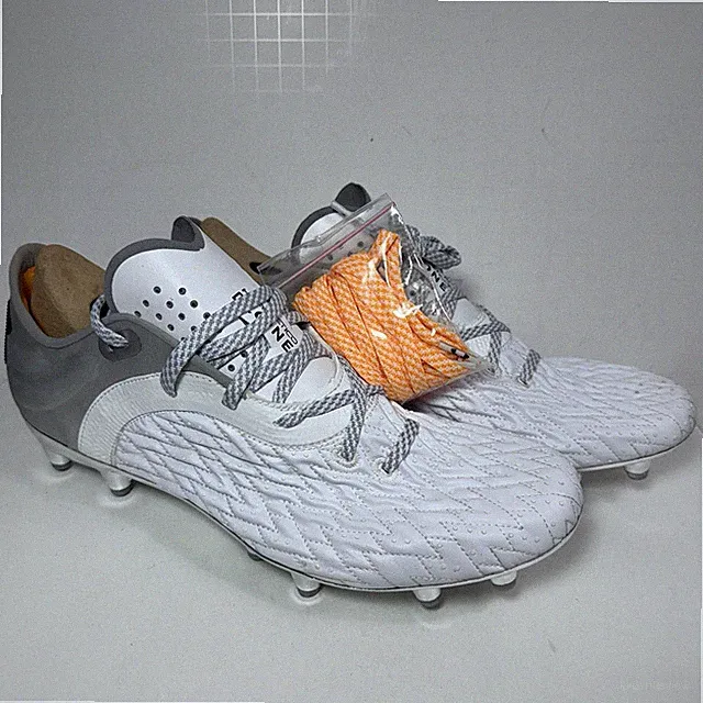 Under Armour Clone Magnetico Pro 2 FG White Cleats Mens Size 8.5 ( 3025640-100 )