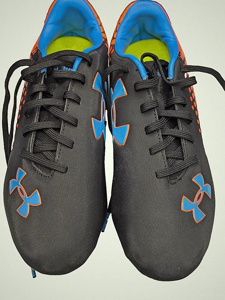 Under Armour Kids Soccer Cleats Blur IV FG Size 6.5