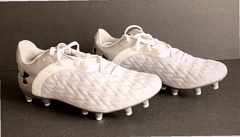 Under Armour Magnetico 2.0 FG NEW Mens White Silver Soccer Cleats Size 10