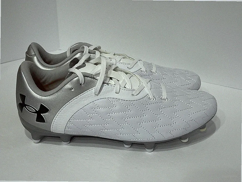 Under Armour Magnetico 2.0 FG White Silver Soccer Cleats Men's Sz 8 3025642-100