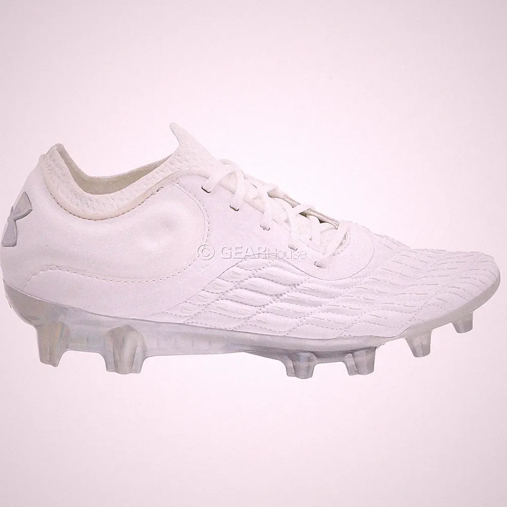 Under Armour Magnetico 3 Elite FG Womens Soccer Cleats, White, Size 7