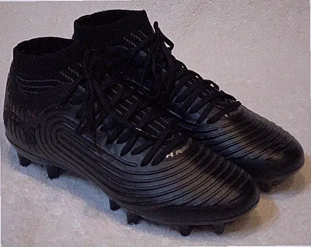 UNDER ARMOUR Magnetico Control Pro FG Black Soccer Cleats NEW Mens Youth 4.5 6