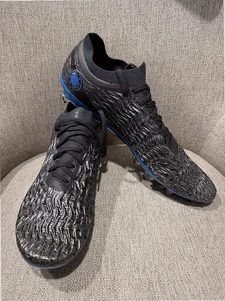 Under Armour Magnetico Elite 5 FG Men's 14 Soccer Cleats Black Blue 6000544-001