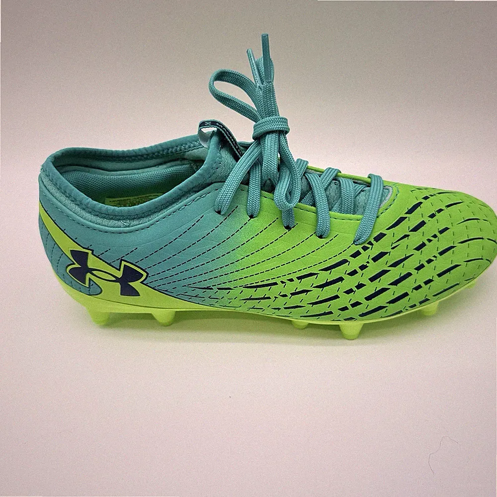 Under Armour Magnetico Elite Pro Mens 5, Wmens 6.5 Soccer & Football Cleats