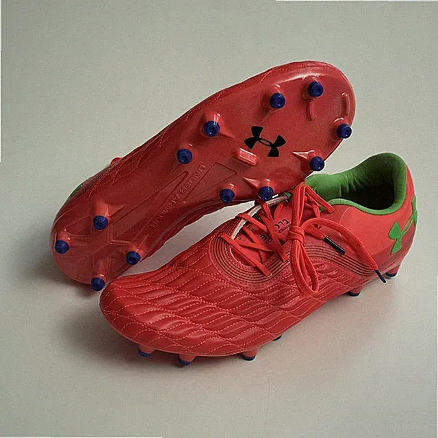 Under Armour Magnetico Pro 3 FG Soccer Cleats 3027497 Women’s 10.5 Men’s 9