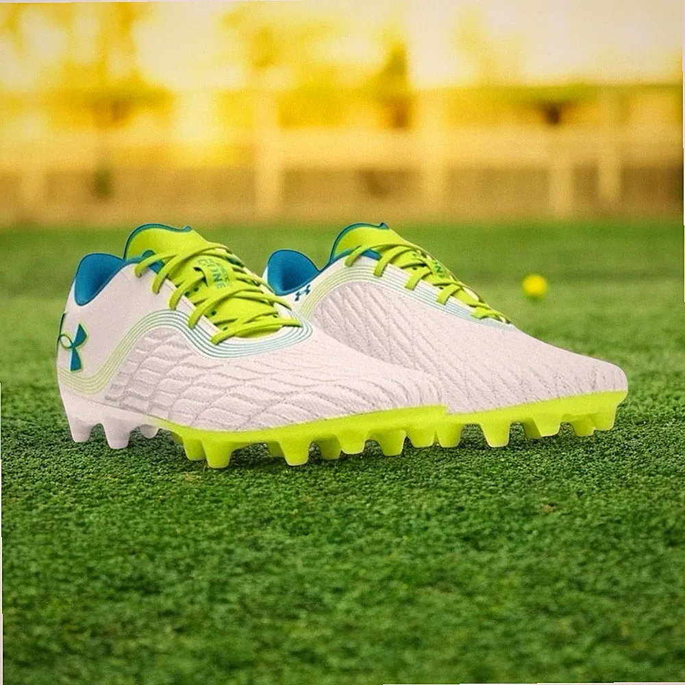 Under Armour Magnetico Pro 3 FG Women Soccer Cleats Size 6 White 3027497-101 New
